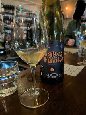 Les Vins Du Matin