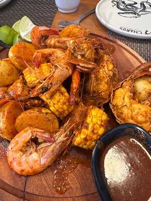 Mariscos Charos