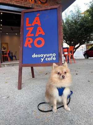Lázaro, Lunch Room