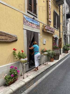 Salumeria E Trattoria Del Casale, Floresta