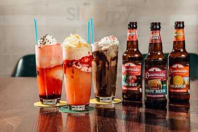 Homefield Pub + Social