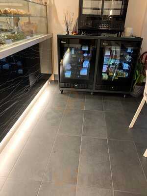 Boutique Cafè, Enoteca, Bristrot & Piccola Cucina, Carate Brianza