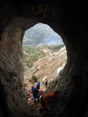 La Grotta Del Lauro, Alcara li Fusi