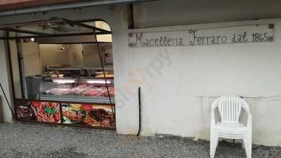 rusti e mancia di Ferraro carni e salumi, Casalvecchio Siculo