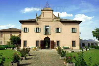 Villa Bernaroli, Bologna