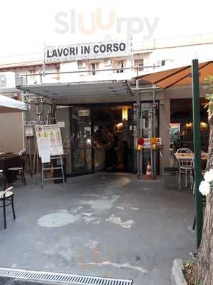 Lavori in Corso, Latina