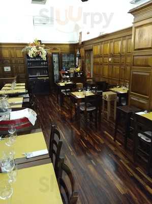 Osteria Brodo Di Giuggiole