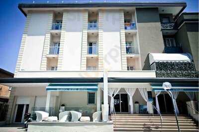 Marina Beach Hotel, Rimini