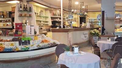 La Tentazione Pasticceria Gelateria E Caffè 