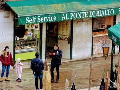 Self Service Rialto, Venezia