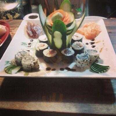 Deck Temaki & Lounge