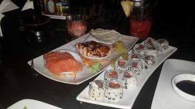 Fuji Sushi Lounge