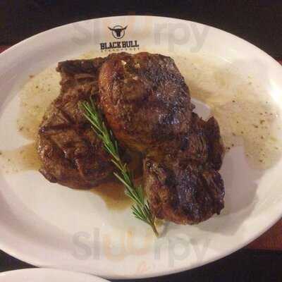 Blackbull Steakhouse ( Av Cerro Azul )