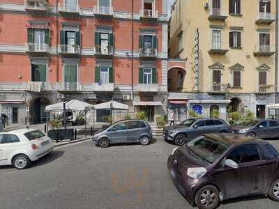 Trattoria Degli Orti Napoli, Napoli