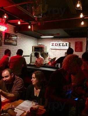 Z Deli