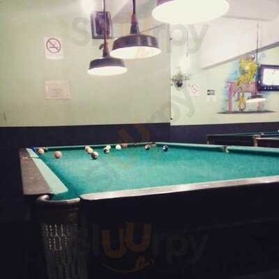 Sapo S Snooker Bar
