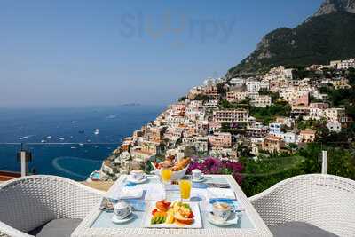 The Pool, Positano