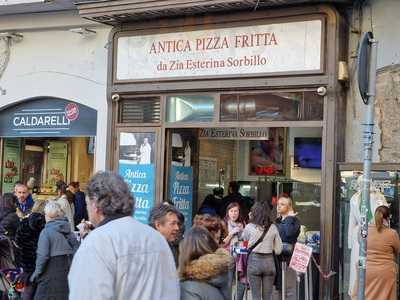 Antica Pizza Fritta Da Zia Esterina Sorbillo