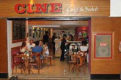 Cine Café & Bistrô