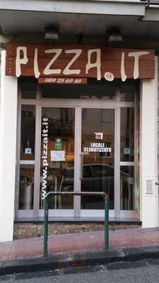 Pizzait, Salerno