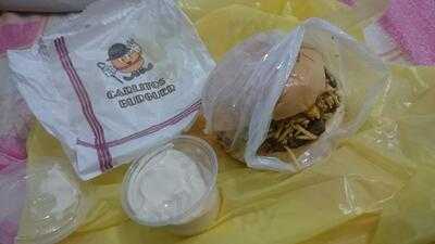 Carlitos Burger