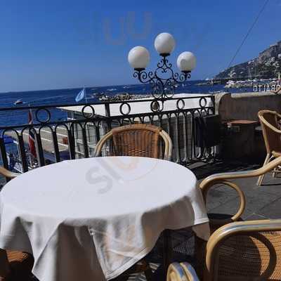 Il Gran Caffe E Ad Amalfi