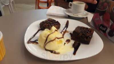 Delu Cafeteria E Chocolateria