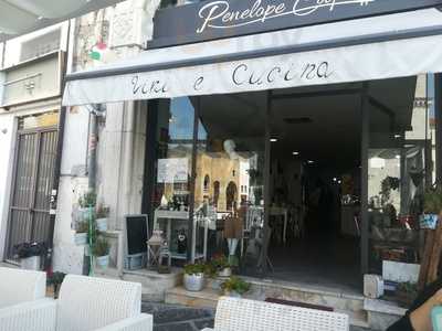 Penelope Cafe, Benevento