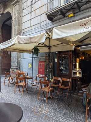 Trinity Cafè, Napoli