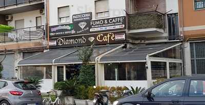 Diamond Cafe, Napoli