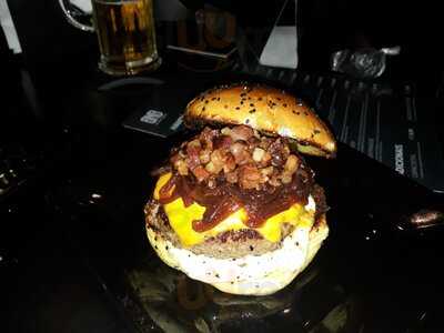 Black 'n Burger