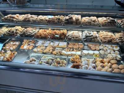 Pasticceria La Delizia Caffett&gelat., Dragoni