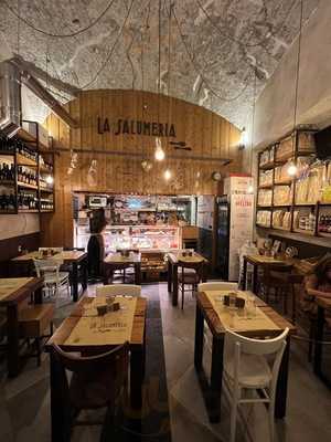 La Salumeria