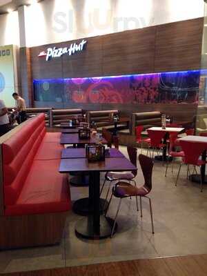 Pizza Hut Riomar