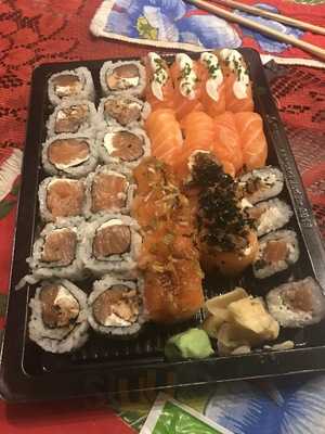 Takone Sushi House