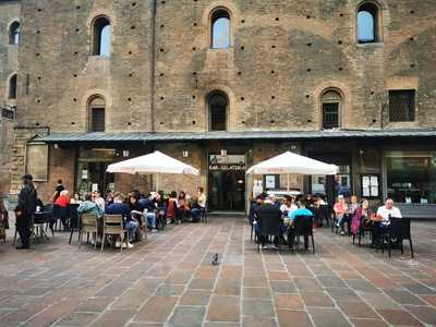 Bar Nettuno, Bologna