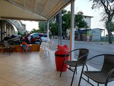 Gelateria Creperia Maxi, Torre Pedrera