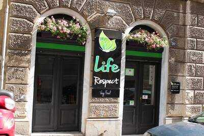 Life Respect - Veg Food, Trieste