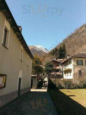 Albergo del Leone, Forno