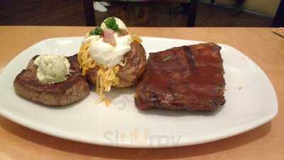 Outback Steakhouse - Shopping Metrô Santa Cruz