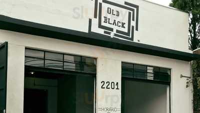 Old Black Bar E Restaurante