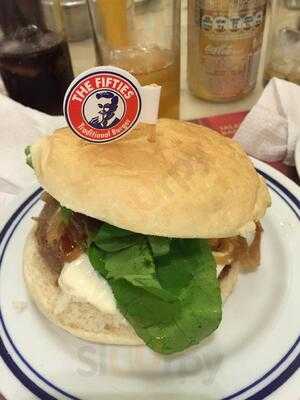 The Fifties Traditional Burger