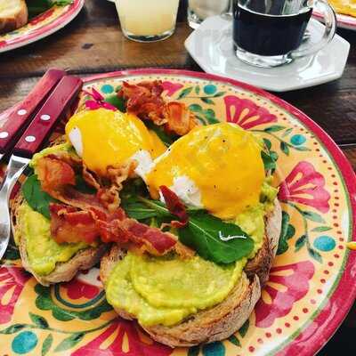 Uluru Café & Brunch