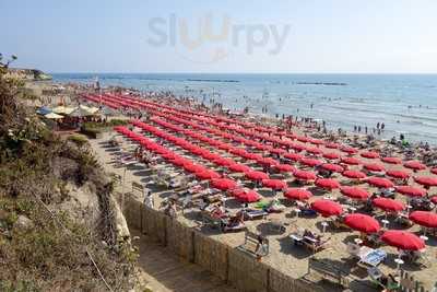 Rivazzurra Beach, Anzio