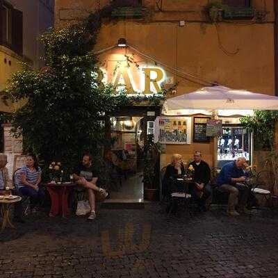 Pulcinelli, Roma