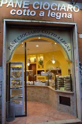 Pane Ciociaro, Roma