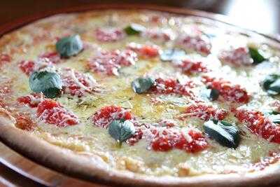Pizzeria Cezanne