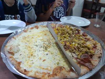 Emporium Da Pizza