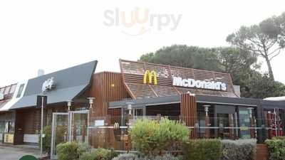 McDonald's Terracina Drive, Terracina