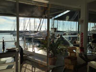 Il Rizcafè Nautical Lounge